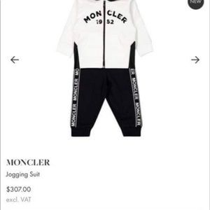 Moncler Sweatsuit